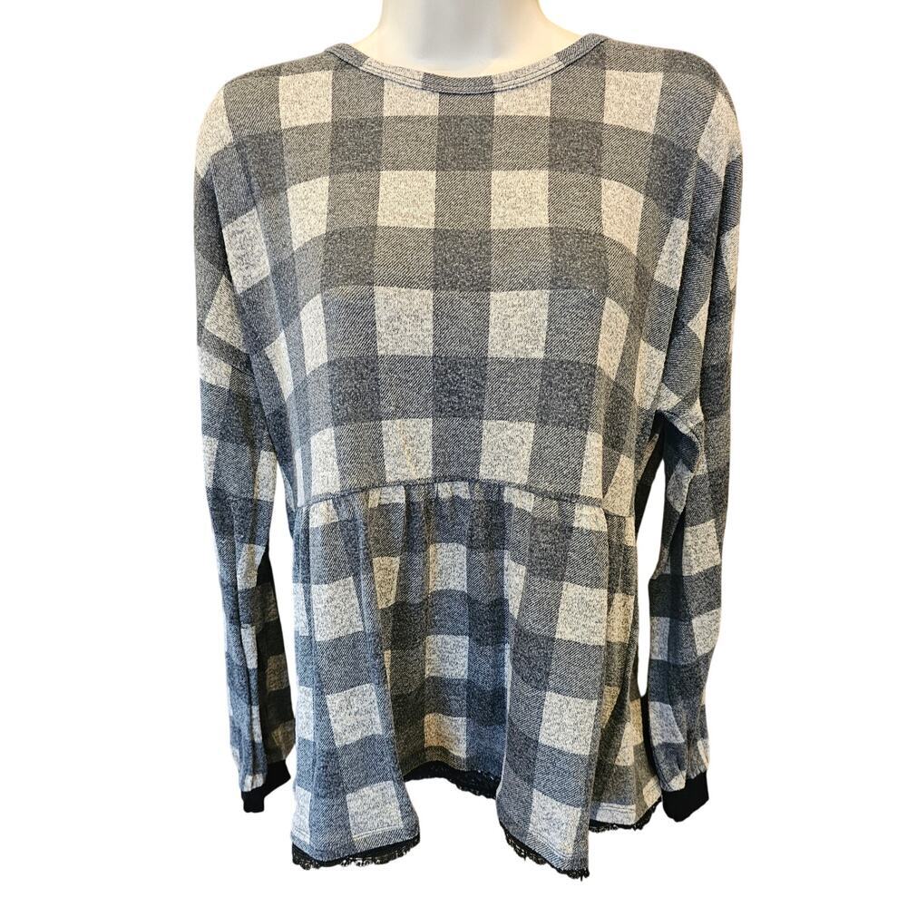 Maurices Buffalo plaid black lace trim long sleeve top flannel L teacher casual
